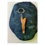 SANAT TACİRİ Bacaği Fomunda Anahtarlik Plastik Anahtarlik Koleksiyonluk Anahtarlik EK6785469HG07