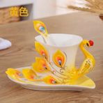 Sarı Avrupa Tarzı Seramik Kahve Fincanı Yaratıcı Kemik Çini 3D Emaye Porselen Çay Bardağı Tabağı Kaşık Hediye Fincan (Yurt Dışından) - 1 Adet - Renkli - 1 lt