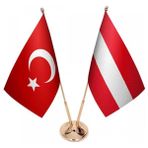 Satürn Masaüstü Avusturya Bayrağı Türk Bayrağı Ikili Pirinç Direk Masa Bayrak Seti