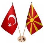 Satürn Masaüstü Makedonya Bayrağı Türk Bayrağı Ikili Pirinç Direk Masa Bayrak Seti