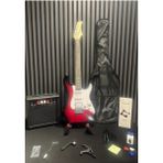 Sazhane Kırmızı Hss Elektro Gitar Seti Full ( Gitar,amfi,stand,askı,kapo,yedek Tel,tuner,kablo,askı,kılıf - kırmızı-beyaz - Kırmızı - Beyaz