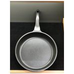 Schafer Stark Granit 28 cm Gri YY Tava