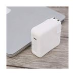 SDT Group MacBook Air M1-M4 Uyumlu Silikon Şarj Aleti Kılıfı 360° Koruyucu| 35W 30W 29W Usb-C, Ultra Ince Yıkanabilir Kaymaz Yüzey Beyaz - Option-1