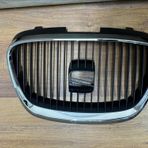 Seat Toledo - Leon - Altea Ön Panjur Kromlu 2005>