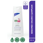 Sebamed Kuru ve Yıpranmış Saçlar İçin Nemlendirici Etkili Onarım Şampuanı 200 ml