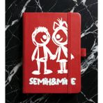 Senada Kişiye Özel Isim Yazılı Tarihsiz 224 Sayfa Not Defteri Baskılı Desenli 13X21 cm Kırmızı Dsn-26 - 1 Adet - Kırmızı - Kırmızı