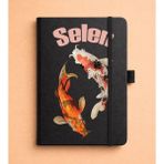 Senada Kişiye Özel Isim Yazılı Tarihsiz 224 Sayfa Not Defteri Baskılı Desenli 13X21 cm Siyah - Kö-Tsrm8 - 1 Adet - 0 - Siyah
