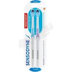 Sensodyne 1+1 Hassas Temizlik Bebek Diş Fırçası Yumuşak Materyal ile Güvenli Kullanım
