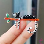 Sevimli Siyah Kedi Broş - Unisex Kedili Hediyelik Aksesuar Çanta Şapka Elbise Ceket Yaka Iğnesi - Tek Ebat