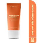 S'he Vec Nemlendirici ve Aydınlatıcı Yüksek Korumalı Vegan Güneş Kremi SPF50+ 50 ml Just Protected From Sun