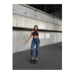 SHEVEGA KADIN LACİVERT İŞLEMLİ YÜKSEK LAZER YIRTIK BOYFRİEND MOM JEANS KOT PANTOLON