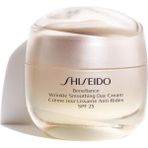 Shiseido Cildin Daha Pürüzsüz Olmasını Sağlayan Gözenek Sıkılaştırıcı Krem SPF25 50 ml - BAKIM