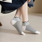 Shopiolog Sevimli Marul Desenli Bilek Çorabı - 36 - 40 - Çizgili