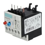 SIEMENS SIRIUS TERMİK RÖLE; FAZ KORUMALI; 60ºC PANO İÇİ SICAKLIĞA UYGUN; EL-OTOMATİK KONUMLU; 1NO+1NC YARDIMCI KONTAKLI ŞALT POZİSYON GÖSTERGELİ; STOP VE TEST BUTONLU; AYAR GÖSTERGESİ KORUMA KAPAKLI 1.8-2.5A
