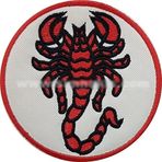 Sim Nakış Akrep nakış işleme arma patch kırmızı peç 8×8 cm