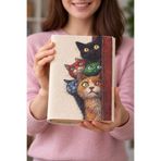 Şımartan Kedi Desenli Bez Kitap Kılıfı – Sanatsal Baskılı Kumaş Kitap Kabı, Kitap Koruyucu Kılıf 6
