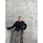 Siyah Kaşe Crop Kışlık Ceket
