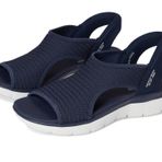 Skechers Kadın Zirveleri - Tatlı Evrimleşmiş Spor Sandalet, Lacivert, 41 EU
