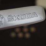 Skoda Logo Krom Metal Paspas Vidalı Logo 4 Lü Set
