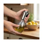 Skygo Deconox 200 ml Tombul Cam Sprey Yağlık ve Sosluk - Paslanmaz Metal Başlıklı Püskürtmeli Yağ Şişesi - Airfryer, Salata ve Tava Için Eşit Dağıtıcı (7X16 Cm) - 0 - Siyah - Option-1
