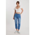 Slim Fit Crop Mom Jean