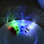 SMR-D076 Led Işıklı Renkli Püsküllü Parmak Işığı 4 Renk 4 Adet