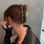 So Much Accesories So-Much Yeni Trend Metal Mandal Toka Gold