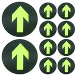 SOESFOUFU 10 adet Zemin Ok Etiketi: Gece Parıltılı Güvenlik İşareti Su Geçirmez Yapışkanlı Çıkarılabilir Çıkartma - Duvar Zemin İşaretleme Alışveriş Merkezi Sinema Halk İçin