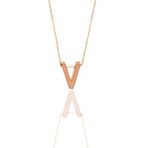 Söğütlü Silver SGTL11182 Gümüş Rose Üç Boyutlu Minimal V Harf Kolye