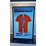 Son Vadi Cristiano Ronaldo 2008 Manchester.Unıted.Moscow Forma İmzalı Çerçeve Hediyelik 14X22 Cm