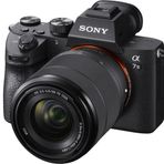 Sony A7M3 28-70 mm Lens Kit Full Frame Aynasız Siyah Fotoğraf Makinesi