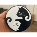 Sora Design Kedili Siyah Beyaz Dekoratif Bardak Altlığı Masa Üstü Aksesuarı - Tek Ebat