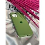 Stella Aksesuar iPhone 14 Plus Uyumlu Logolu Içi Kadife Silikon Telefon Kılıfı - Fıstık Yeşili
