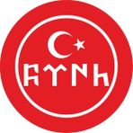 Sticker Fabrikası Eski Dilde Göktürkçe Türk Yazısı Göktürk Orhun Sticker 00210 15 x 15 cm Kırmızı