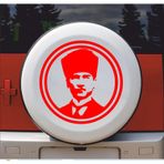 Sticker Usta Atatürk Büyük Türk Mustafa Kemal Siüet Araba Oto Motosiklet Sticker 00069 Kırmızı 10x10 Cm