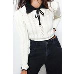 Stil Modern Kadın Crop Standart Kol Polo Yaka Ajurlu Delikli Kurdeleli Detaylı Triko Kazak