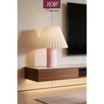 SUGI Masa Lambası: Modern Heykelin Işıkla Buluşması (Pembe)