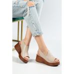 Suins Shoes Suins Luby Model Arkası Lastikli Dolgu Topuk Sandalet - Bej