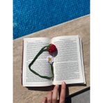 Sumicorn Design Sevimli Amigurumi Örgü Çilek Kitap Ayracı,kitap Aksesuarı,kitap Severler Için Hediye - Beyaz-Kırmızı
