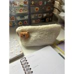 Sumicorn Design Sevimli Ayıcık Peluş Yıkanabilir Fermuarlı Pötikare Astarlı Bez Kalemlik Kalem Kutusu Makyaj Çantası - Kahverengi