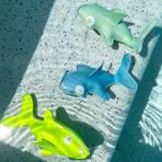 Sunnylife - Köpekbalığı Deniz Havuz Dalış Oyuncakları Çocuk Su Altı Yaz Eğlenceli Set - 3+ Yaş
