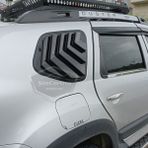 ŞüsCarOto Aksesuar Dacia Duster 2010-2017 Uyumlu Kelebek Cam Izgarası Kelebek Cam Vizörü Havalandırma Sağ Sol Takım Parlak Siyah