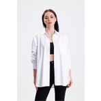 SWEETNESS Kadın Beyaz Oversize Likralı Pamuklu Cepli Uzun Kol Gömlek