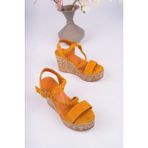 Sy Leather Jasmin Model Hakiki Deri Saç Örgü Detaylı Platform Dolgu Topuklu Tokalı Sandalet - Hardal