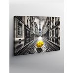 Tablo Mega Kanvas Tablo Sarı Şemsiye Sokakta YTCNVS502245, 70 x 100