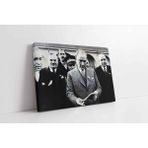 Tablosan Atatürk Kitap İncelerken Kanvas Tablo 80 X 120 Cm Ka02056