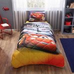 Taç Disney Cars Lisanslı Karakter Baskılı Dış Kumaş: %100 Pamuk, İç Dolgu: Silikon Yorgan Seti, Çok Renkli, Tek Kişilik (Yorgan: 155x215 cm / Çarşaf: 180x260 cm / Yastık Kılıfı: 50x70 cm)