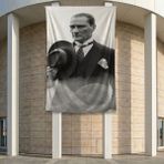 Takım Elbiseli Ulu Önder Gazi Mustafa Kemal Atatürk Poster Bayrak Premium Raşel Kumaş ATA69 2X3M