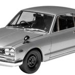 Tamiya 1/24 Nissan Skyline 2000 GT-R H.T. Plastik Araba Maket Kiti
