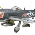 Tamiya 1/48 P-47M Thunderbolt Plastik Uçak Maket Kiti